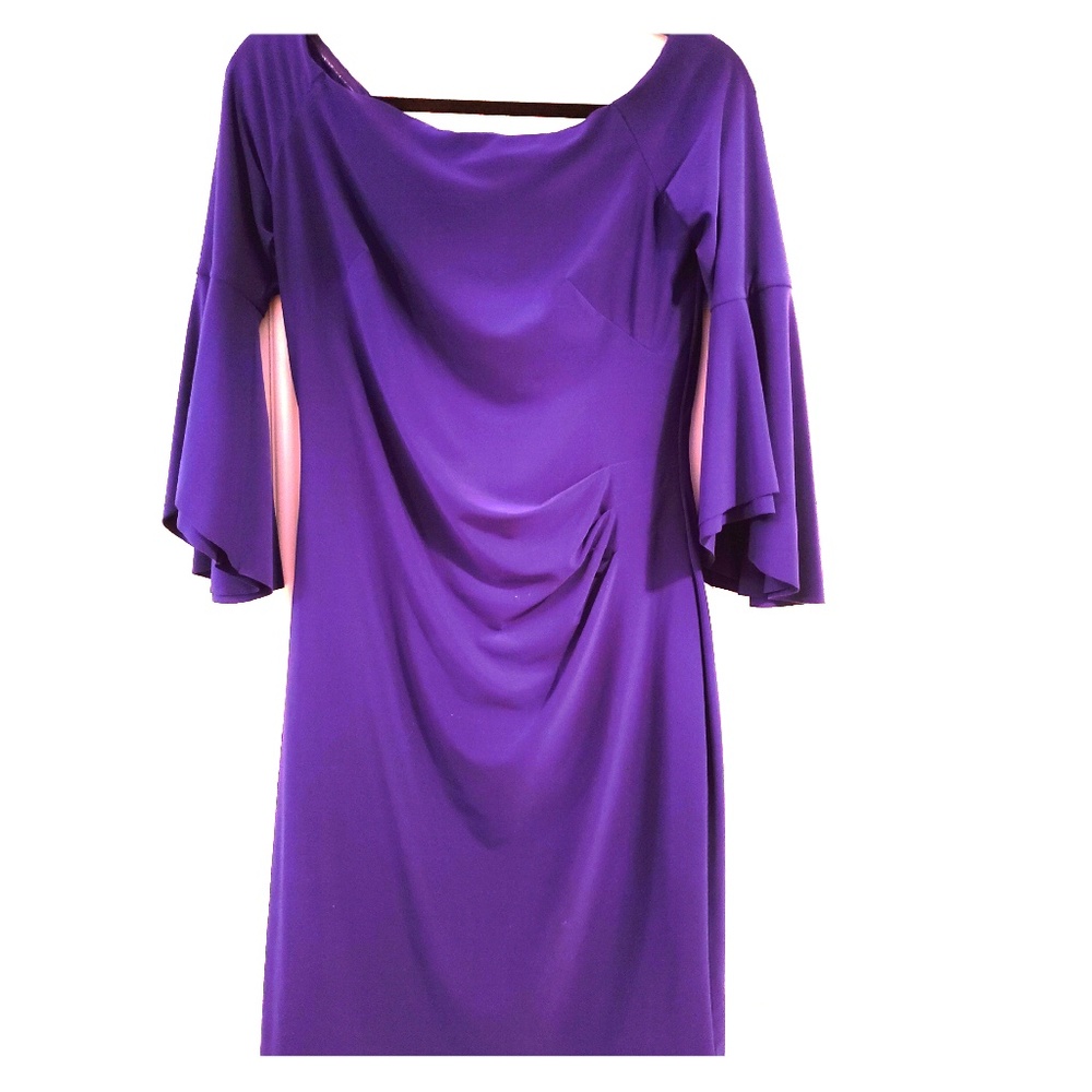 Shift dress with bell sleeves